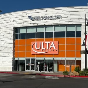 Blind Wholesaler Roller Shade Installation Ulta In Las Vegas